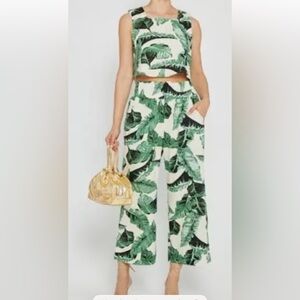 Kourt Willow 2 piece set, tropical print, size large